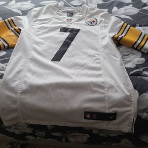 Men's clothing